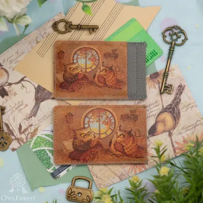 “Melancholy Time” Leather Cardholder