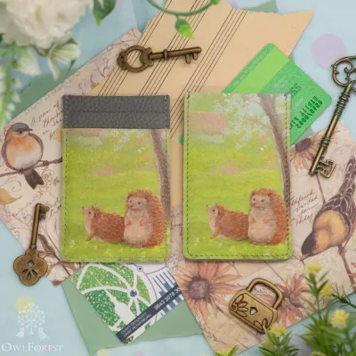 “Country Hedgehogs” Leather Cardholder
