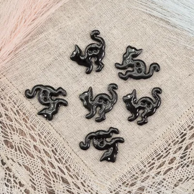 Ornamental buttons “Cat”