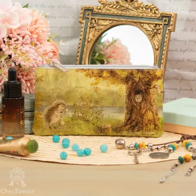 “Oak on the River Bank” Leather Zipper Pouch