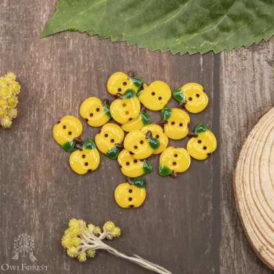 Ornamental Button “Apple”