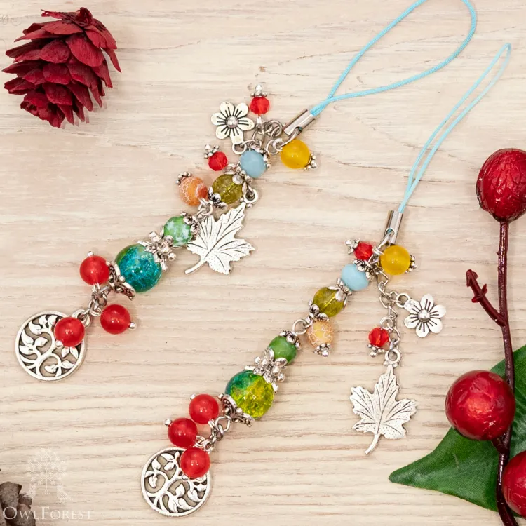 Scissor Fob “Northern Summer” Silver Metal Color Fittings