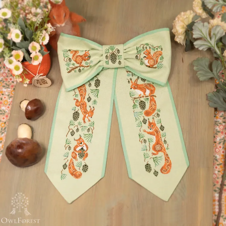 Printed embroidery chart “Pine Bow”