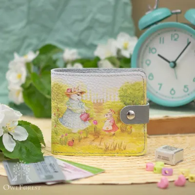 “Flowers and Bunnies” Little Wallet Glace